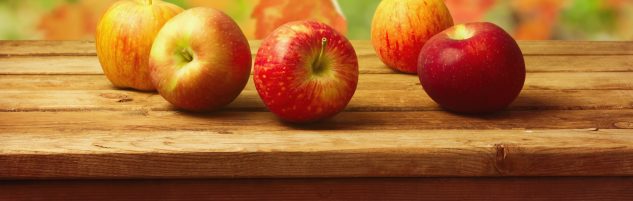 Header-2_Fall_Background_with_Apples